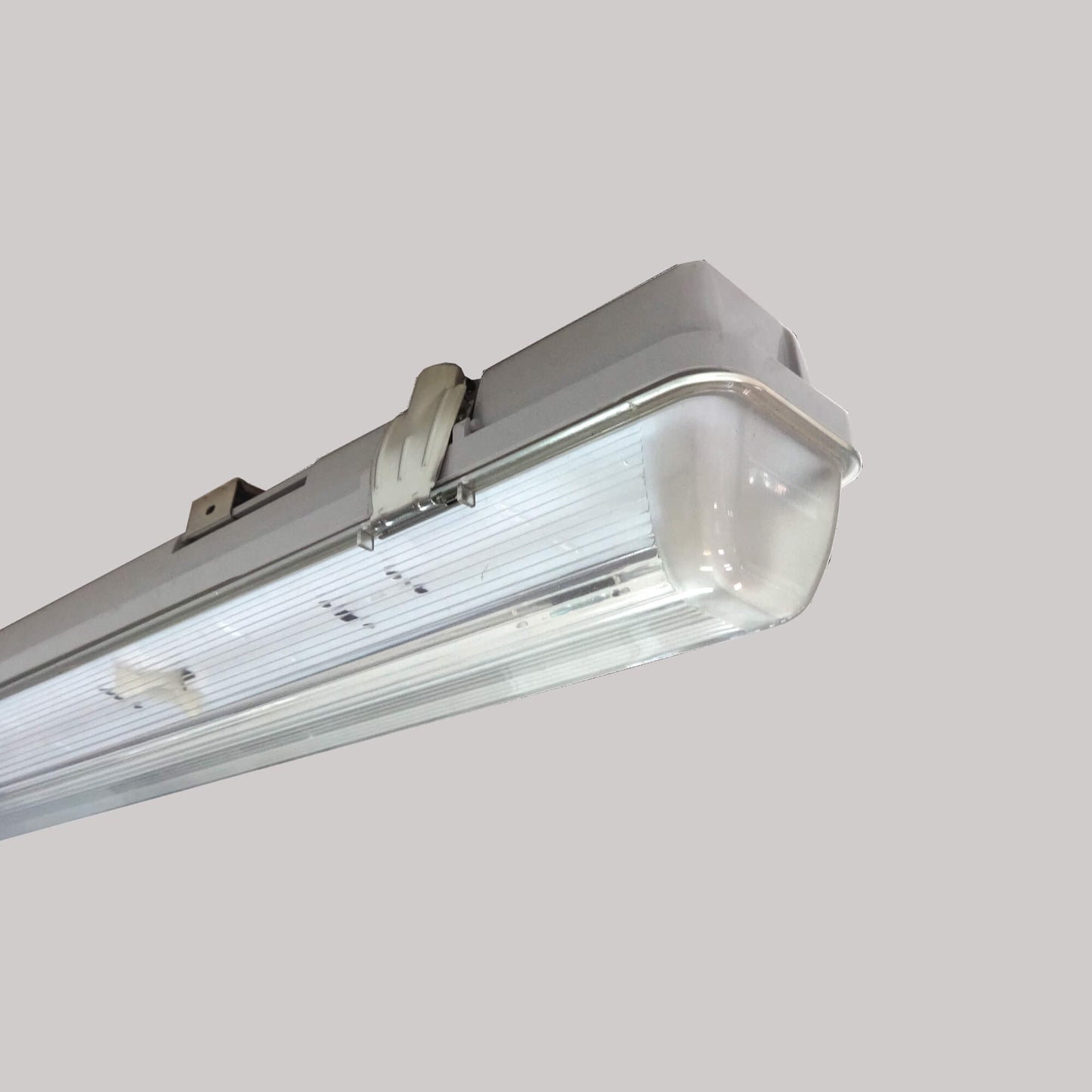 BK Weatherproof T8 Fixture Only