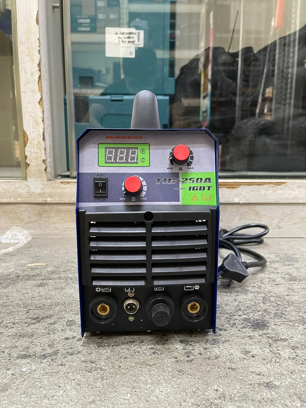 Aiko TIG Welding Machine 220V 250A | Model W-TIG250A