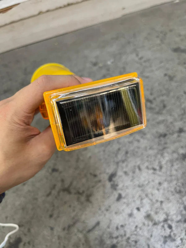 Aiko Solar Traffic Barricade Flash Warning Light (Hex Type) | Model : RL-7358