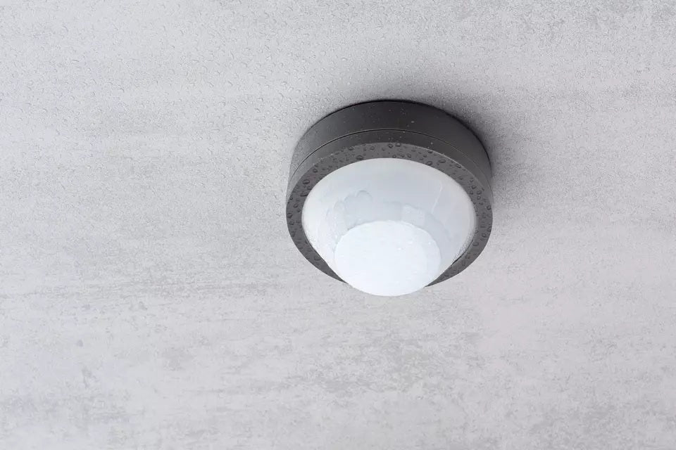 Theben LUXA 103 S360-100-28 AP WH IP54 Surface Mounting Presence Detector