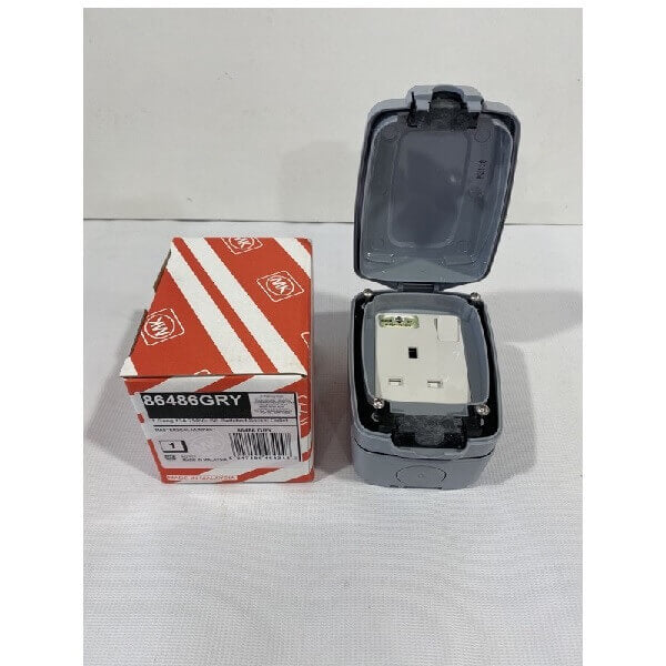MK 86486 'MASTERSEAL' 1GANG 13A 250V W/P SWITCH SOCKET (IP66)-Electrical Supplies-DELIGHT OptoElectronics Pte. Ltd