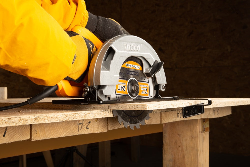INGCO Circular Saw 185mm 1400W CS18538 – view 5
