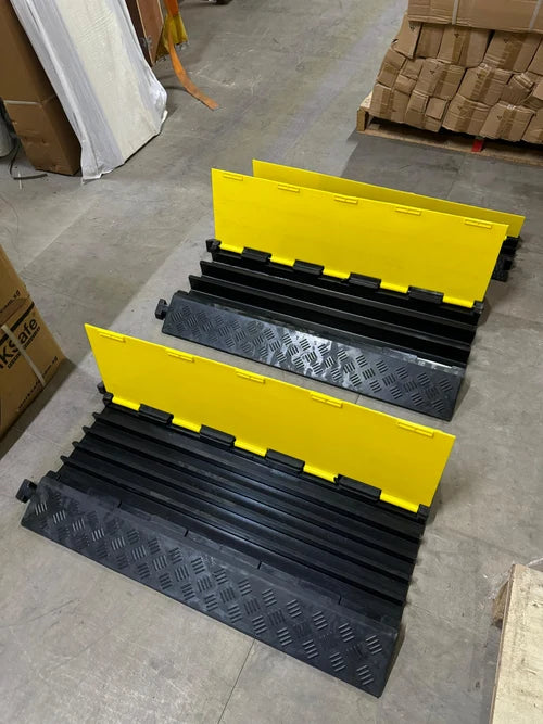 Aiko 3 Channels Cable Protector Traffic Road Safety Rubber Hump | Model : RH-9031