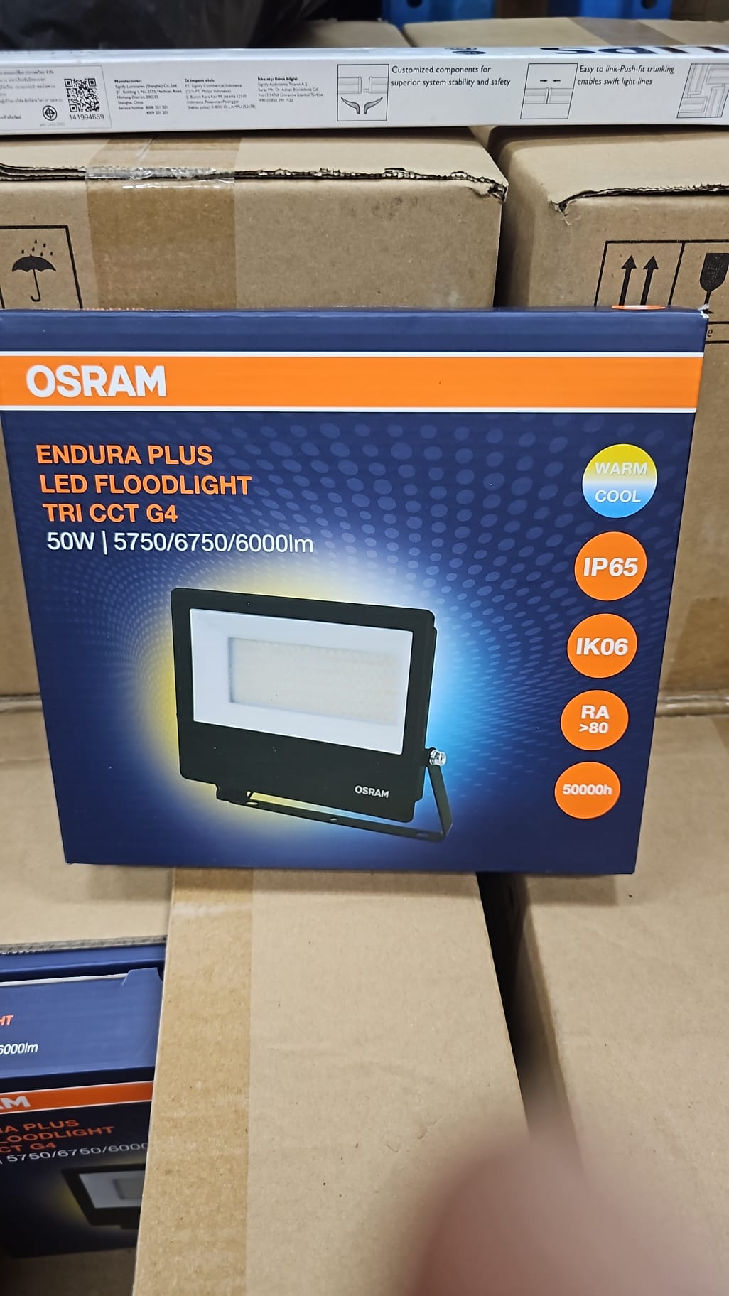 OSRAM Endura Plus 50W Tri CCT G4 Led Flood Light