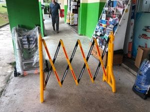 Aiko Yellow &amp; Black 2.5m Plastic Portable Expandable Barricade | Model : GATE-7610
