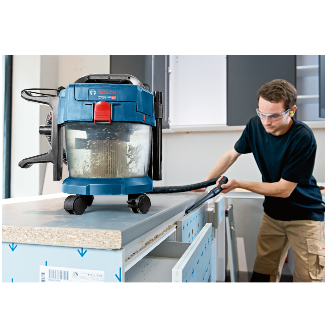 BOSCH GAS 18V-10L PRO Wet & Dry Cordless Vacuum Cleaner / Dust Extractor (Bare Unit)