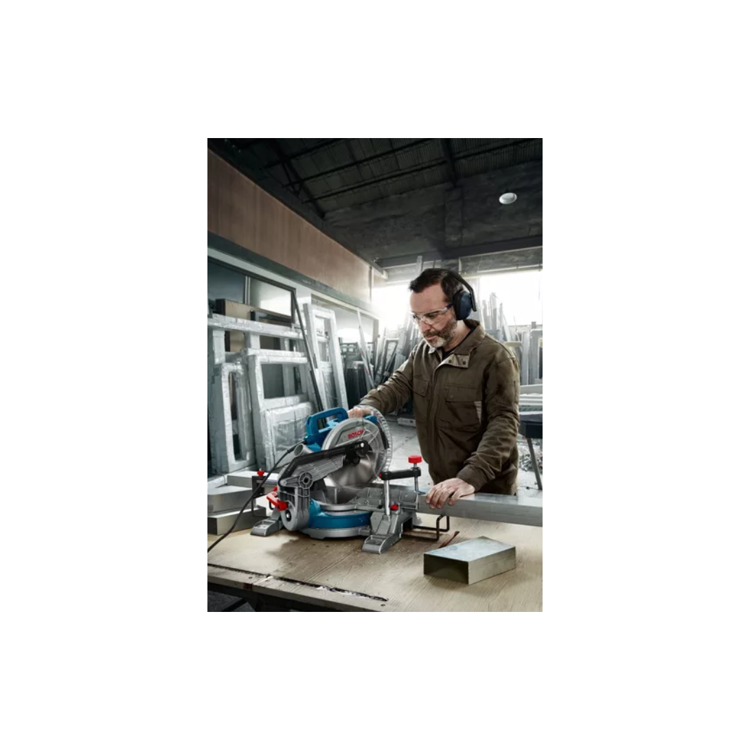 Bosch GCM 216 Professional Mitre Saw