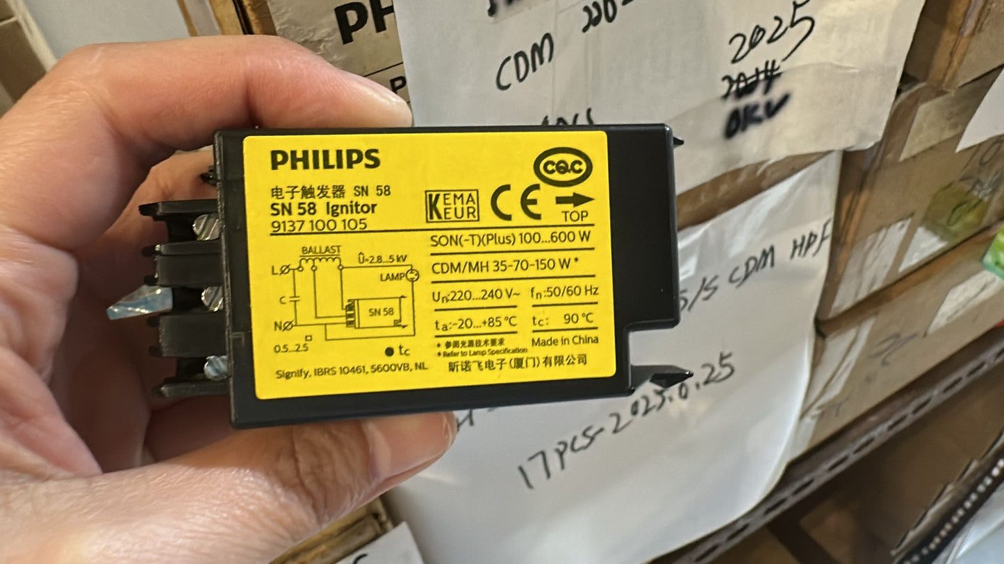 Philips SN58 Electronic Semiparallel Ignitor Untuk Litar Lampu HID