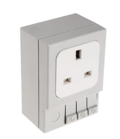 STEGO, 13A Light Grey 1 Gang Plug Socket SD035 Indoor, Type G - British