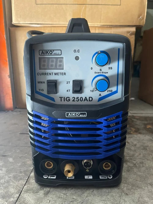 Aiko TIG250AD 110/220V Come With 8m TIG26 Torch+3m Welding Cable+3m Earth Cable