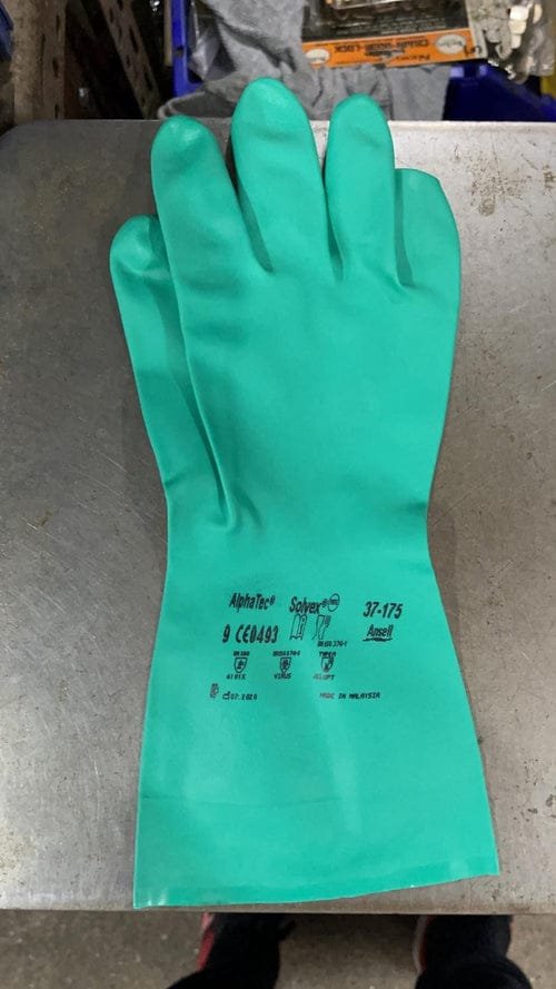 ALPHATEC SOLVEX 37-175 Green Chemical Glove