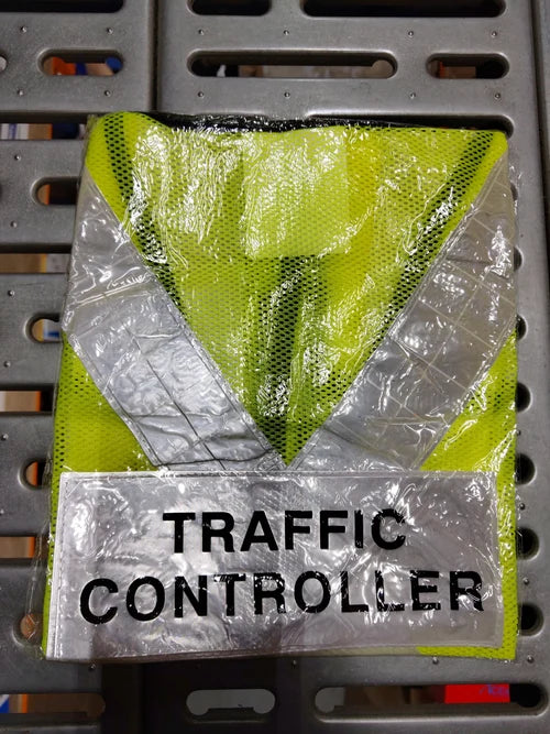 Aiko Green Safety Vest with words at back, Wording : Banksman, Fire Watchman, Lifting Supervisor, Rigger/Signal man, Security, Signal man, Traffic Controller | Model: VEST-G-