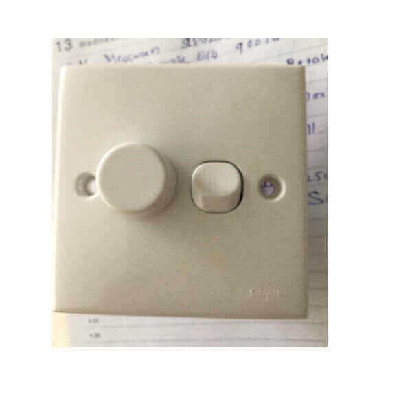[CLEARANCE] Schneider 32V 500 Series-Electrical Supplies-DELIGHT OptoElectronics Pte. Ltd